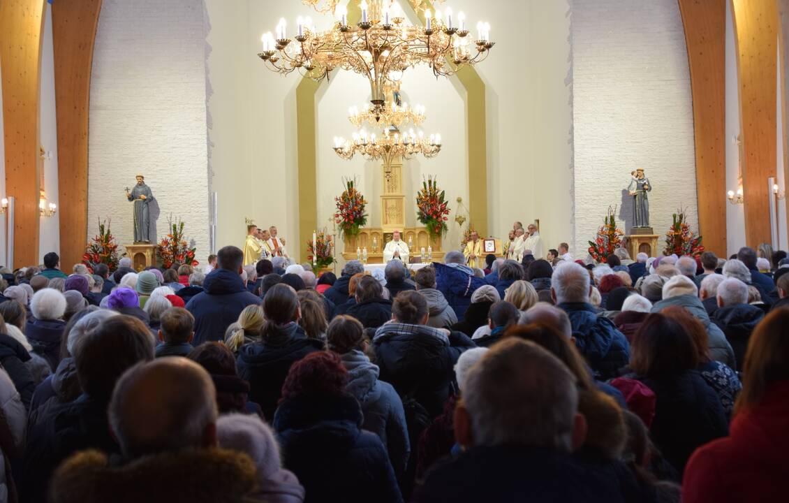 Šv. Brunono Kverfurtiečio bažnyčios šventinimas
