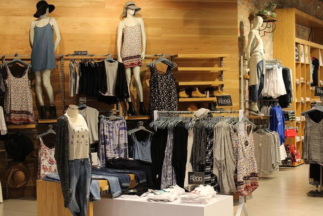 Ekspertas: 2020 m. mados prekių kainos Baltijos šalyse turėtų mažėti
