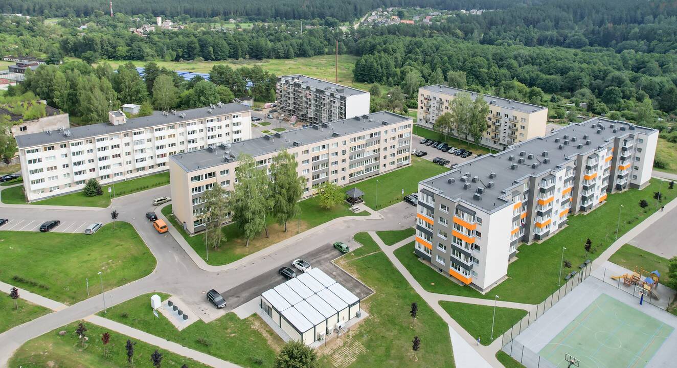 Daugiabutis po modernizacijos.