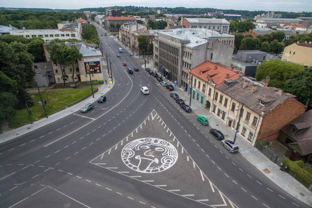 Kaune atidaryta viena keisčiausių aikščių pasaulyje