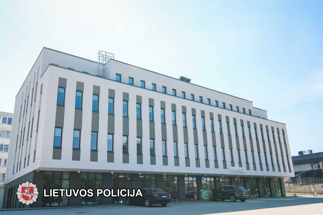 Vilniaus rajono policijos komisariatas keliasi į naujas patalpas