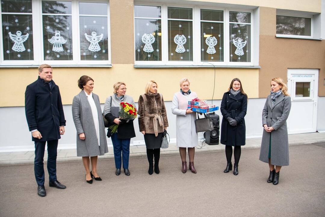 D. Nausėdienė lankėsi „Šeimos slėnyje“