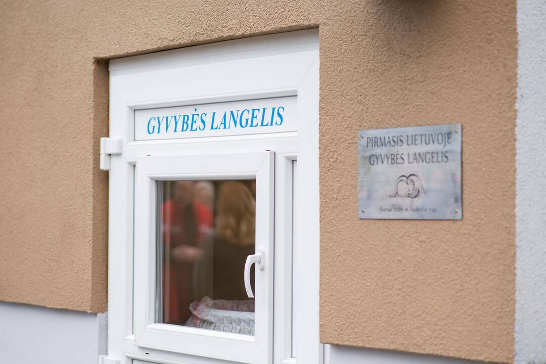D. Nausėdienė lankėsi „Šeimos slėnyje“