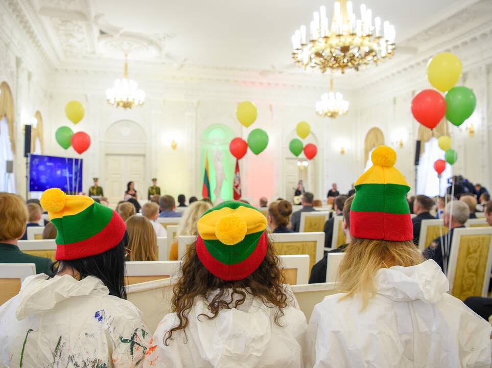 Akcijos „Vasario 16-ąją švęsk linksmai ir išradingai“ apdovanojimai