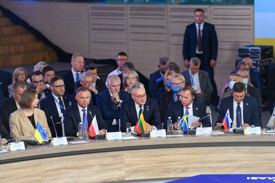 Prezidentas dalyvauja Krymo platformos inauguraciniame susitikime