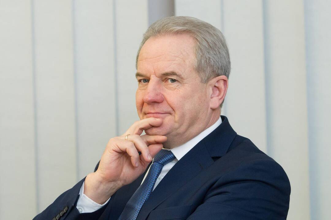 Seimo opozicija surinko parašus po interpeliacija aplinkos ministrui