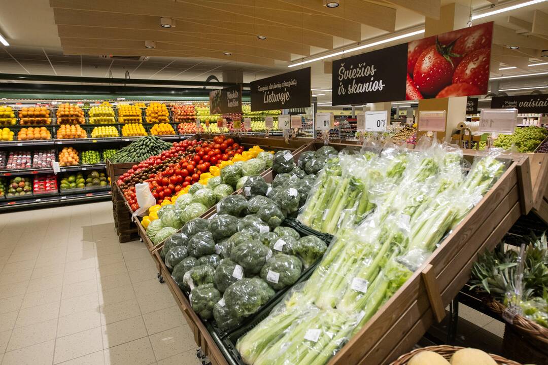 Išvaizdos standartų neatitinkančių vaisių ir daržovių nebeišmes iš lentynų