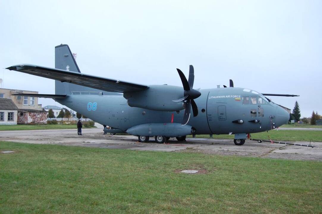 Lietuva ruošiasi remontuoti transporto lėktuvą „Spartan“