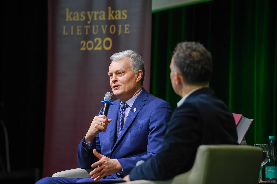 Prezidentas lankosi Vilniaus knygų mugėje