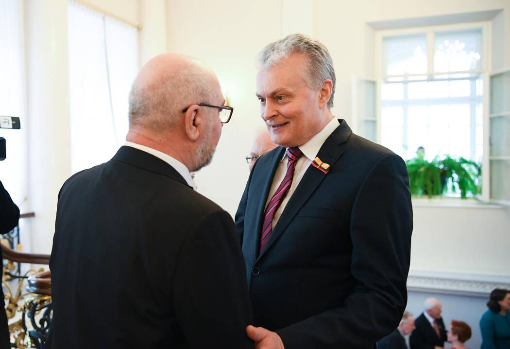 Šventiniuose pusryčiuose – prezidento padėka signatarams ir sąjūdiečiams
