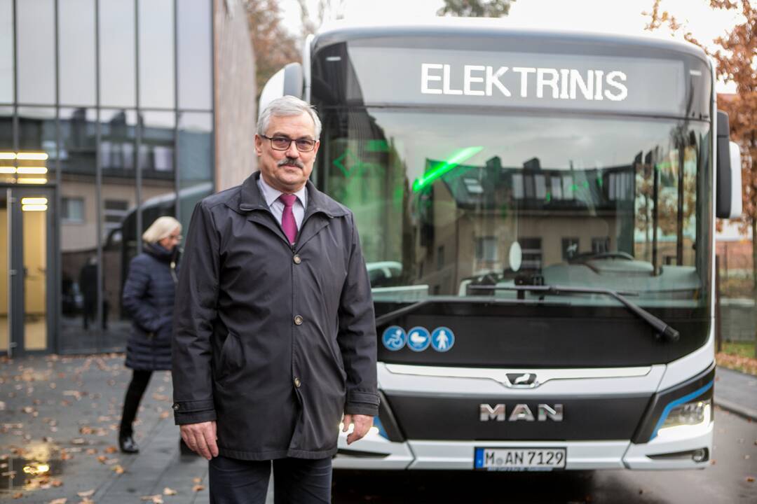 Kauno gatves išbando naujasis elektrinis autobusas