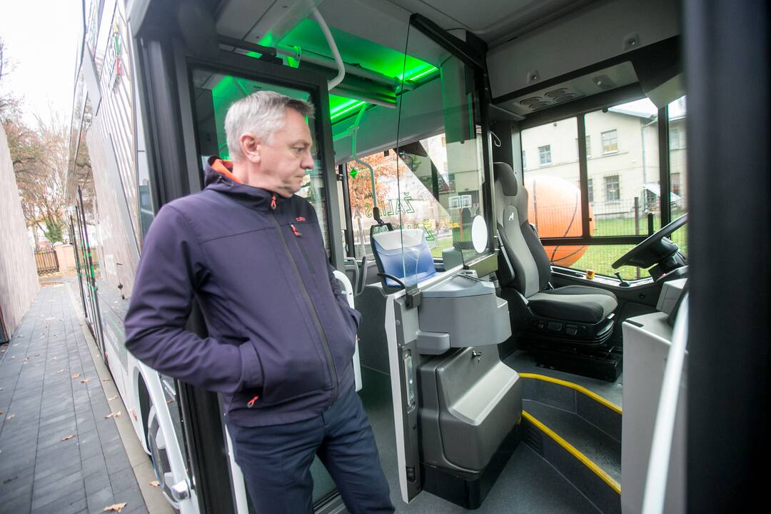 Kauno gatves išbando naujasis elektrinis autobusas