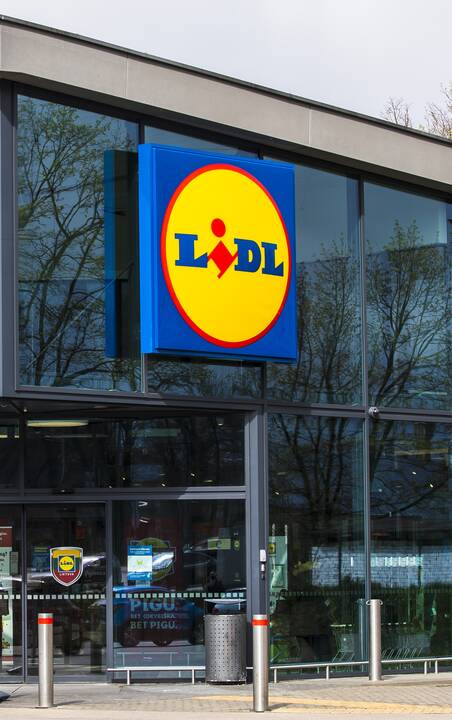 Strategija: „Lidl“ įsipareigojo svarbiausias žaliavas nuo 2025 m. pabaigos įsigyti tik iš tvaresnių šaltinių ir šį tikslą palaipsniui įgyvendina.