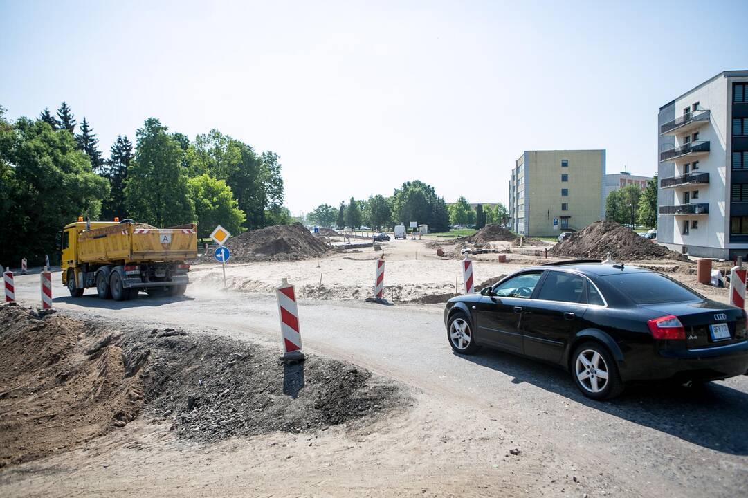 Akademijos sankryžas rekonstruos ilgiau nei planuota?