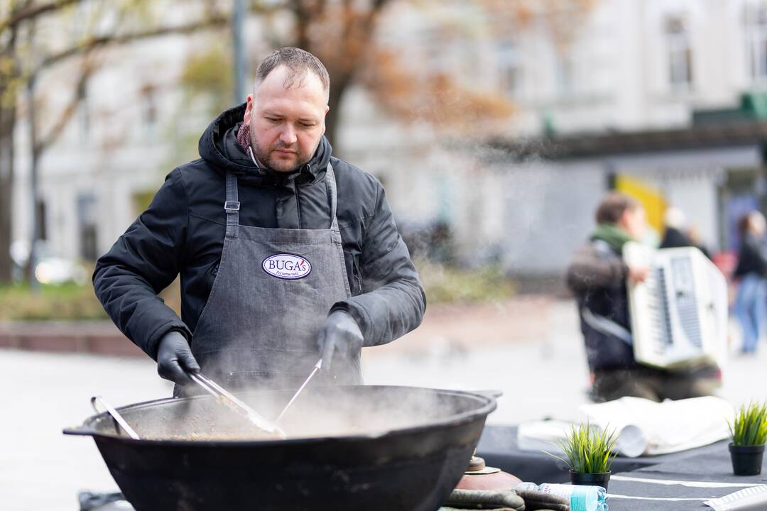 Maitinimo sektoriaus darbuotojų protestas Vilniuje