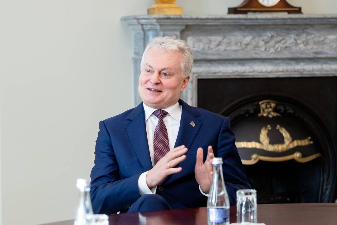 G. Nausėda susitiko su kandidate į švietimo, mokslo ir sporto ministrus R. Popoviene
