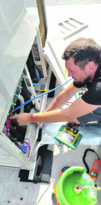 Išskirtinumas: už šiuolaikinio „ūkvedžio“ nugaros stovi visa įvairiausio profilio komanda.