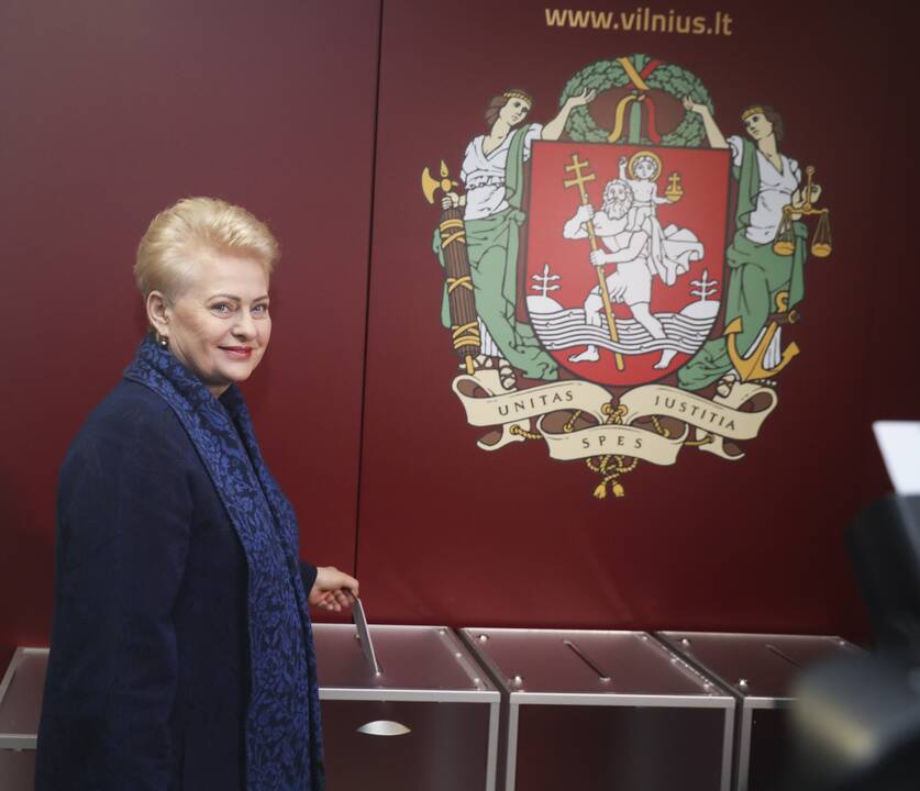D. Grybauskaitė balsavo savivaldos rinkimuose