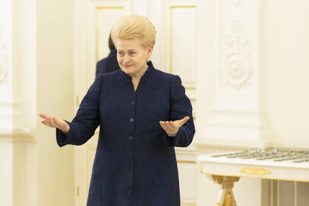 Prezidentė priėmė naujų teisėjų priesaikas