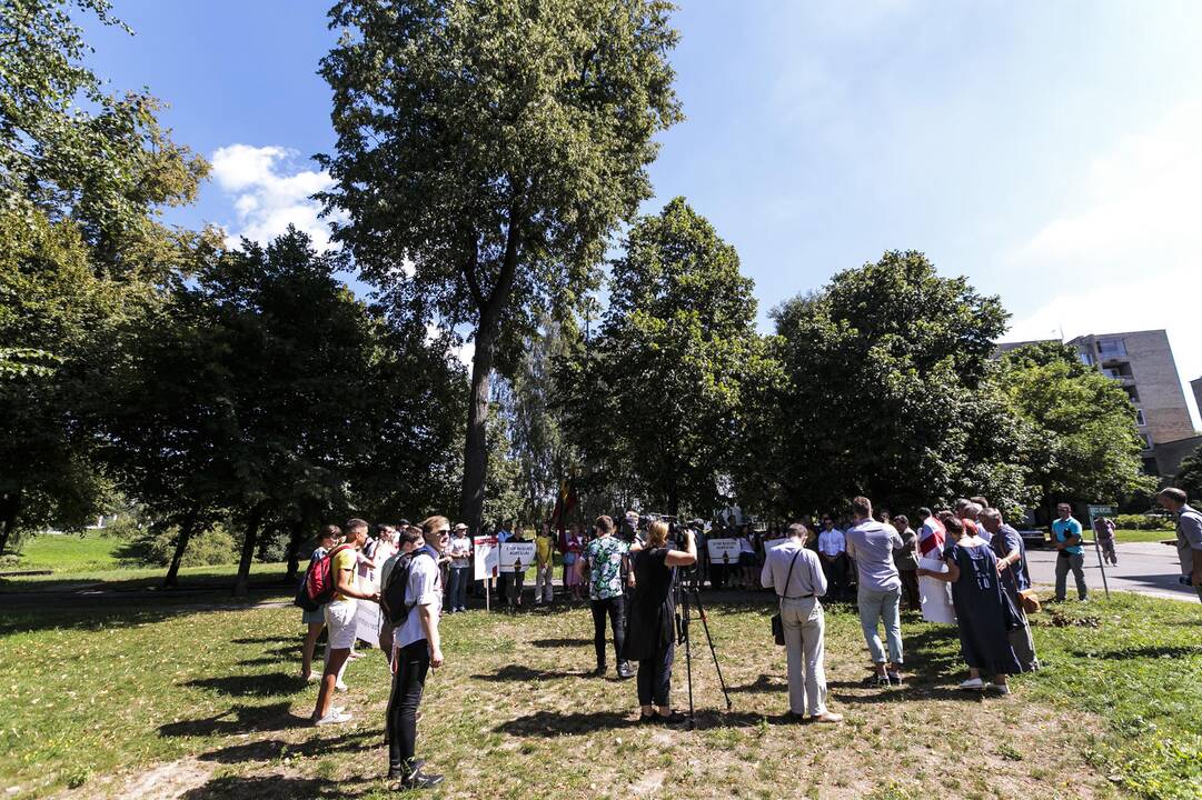 B. Nemcovo skvere paminėtos karo Gruzijoje metinės