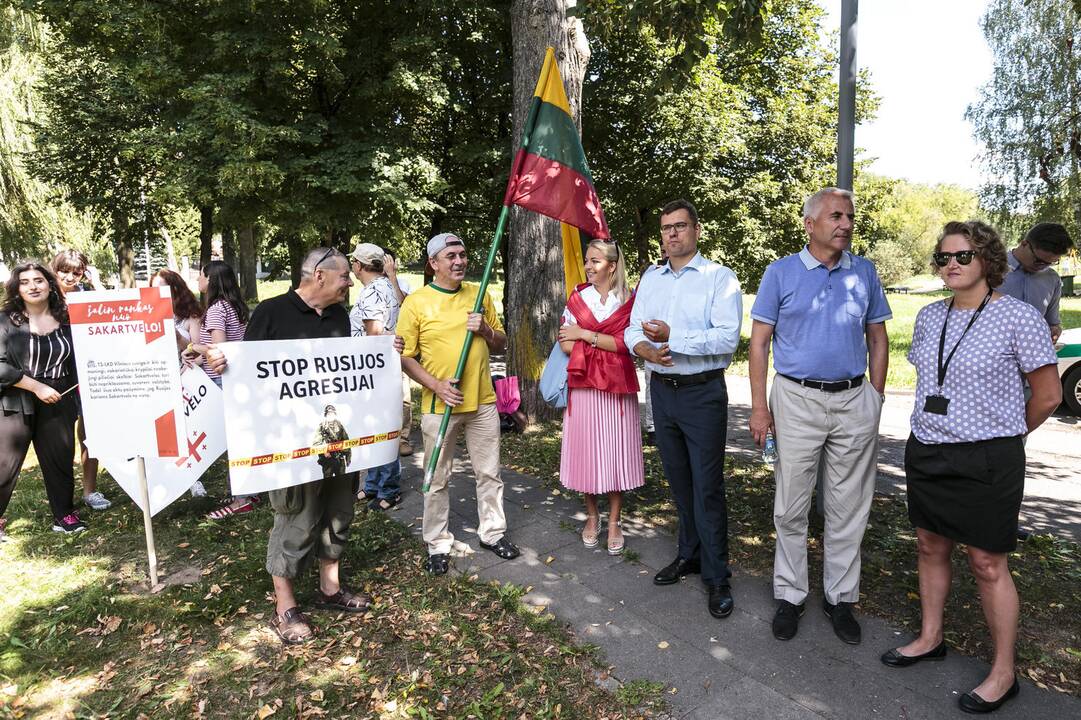 B. Nemcovo skvere paminėtos karo Gruzijoje metinės