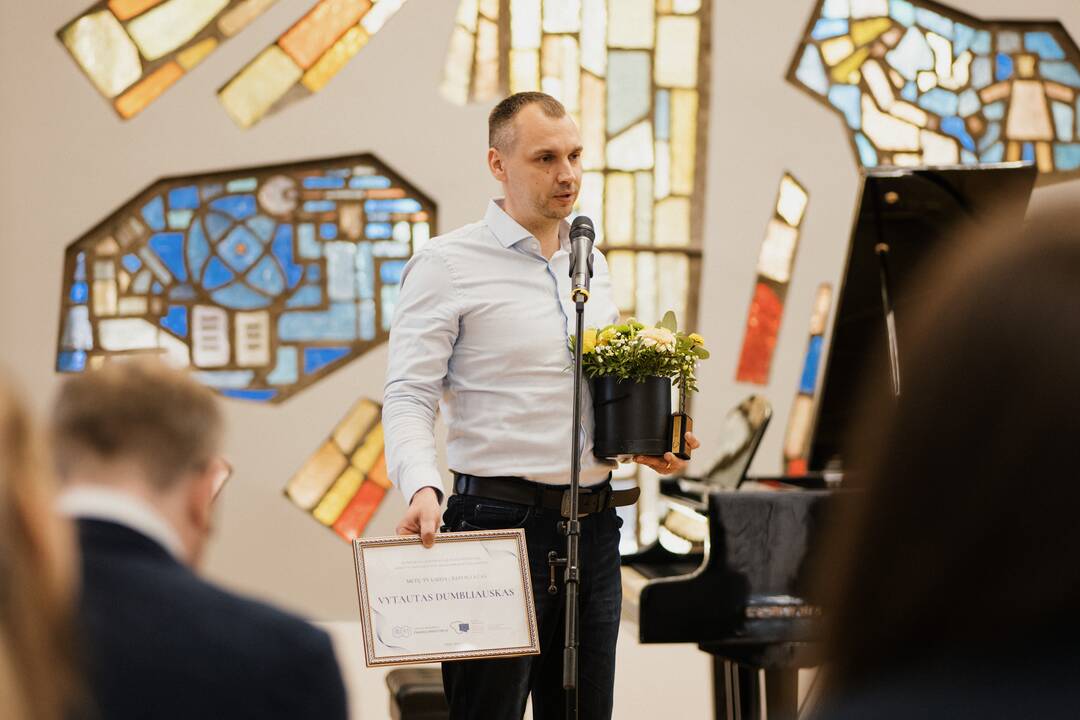 Apdovanojimai už ES investicijų analizę