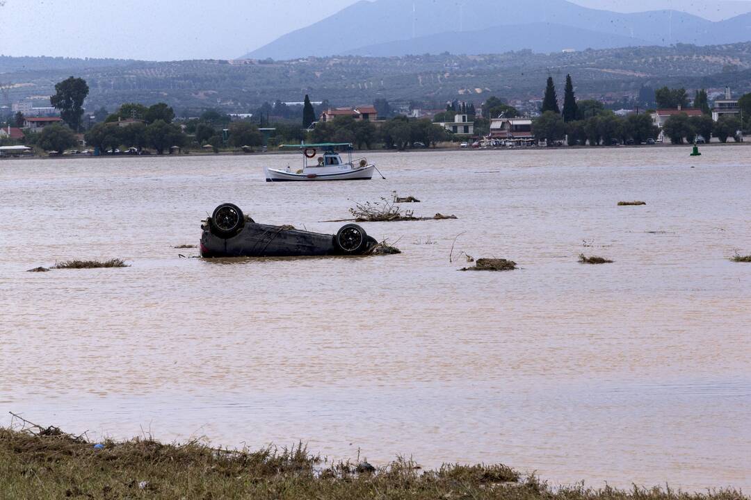 Graikijos saloje per potvynius žuvo septyni žmonės