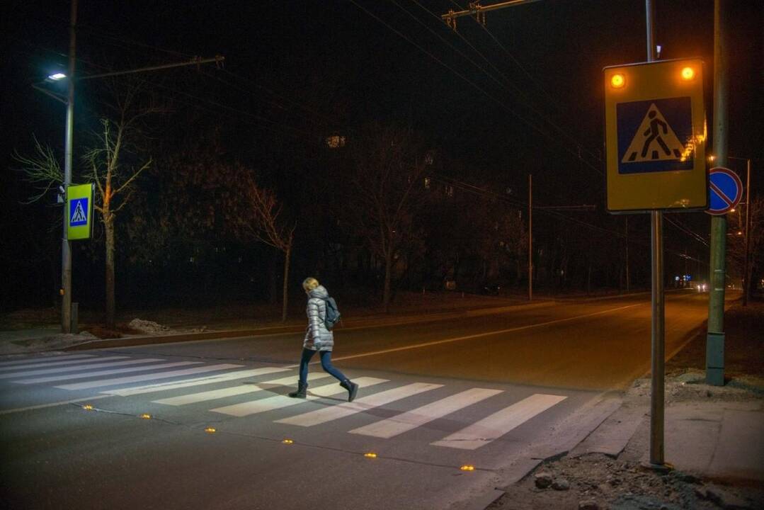 Saugumo atmintinė keliuose prasidėjus tamsiajam laikotarpiui
