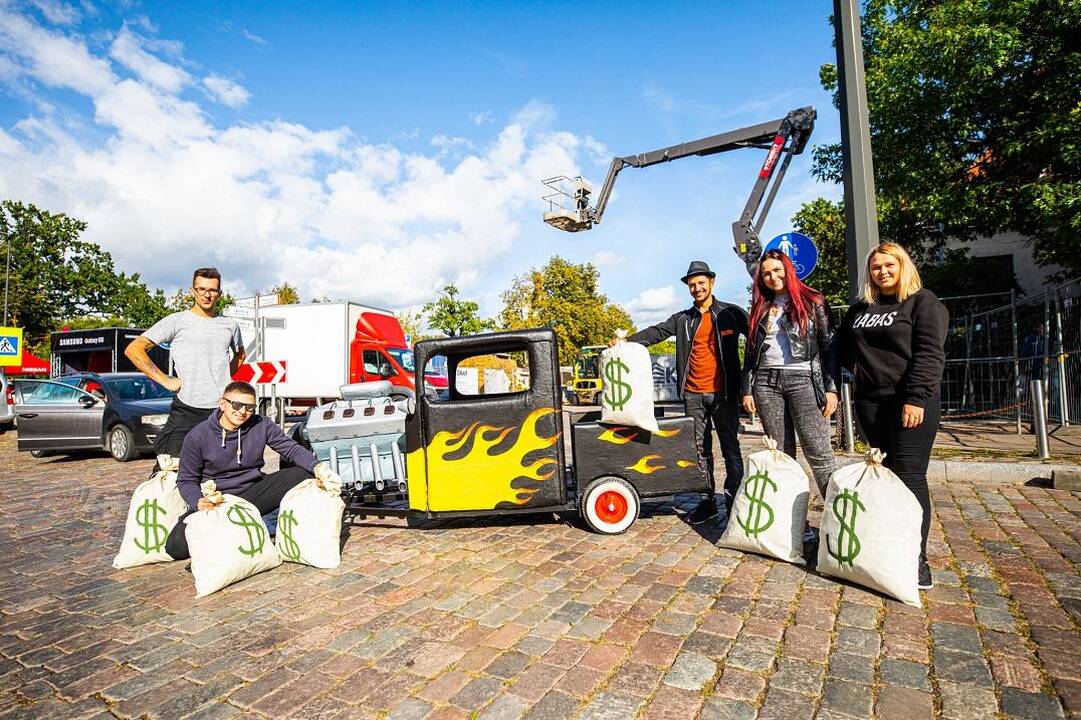 Pasiruošimas „Red Bull muilinių lenktynėms“