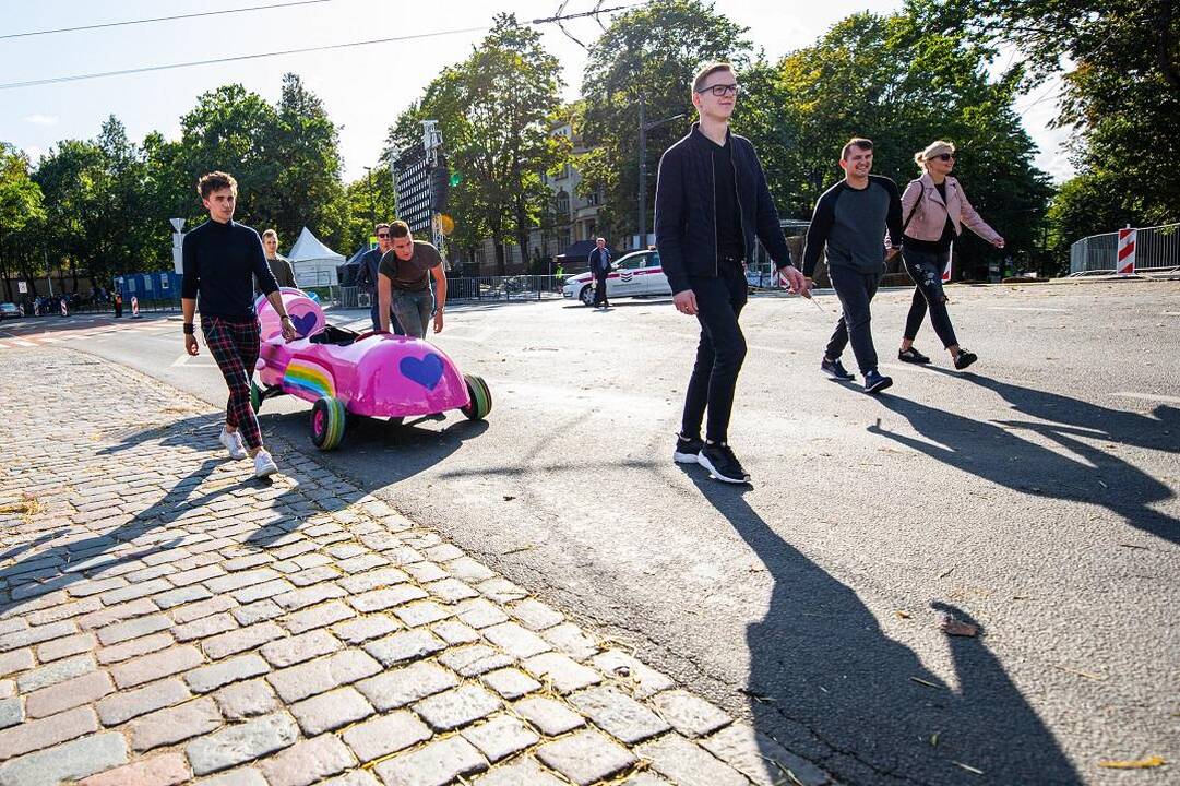 Pasiruošimas „Red Bull muilinių lenktynėms“