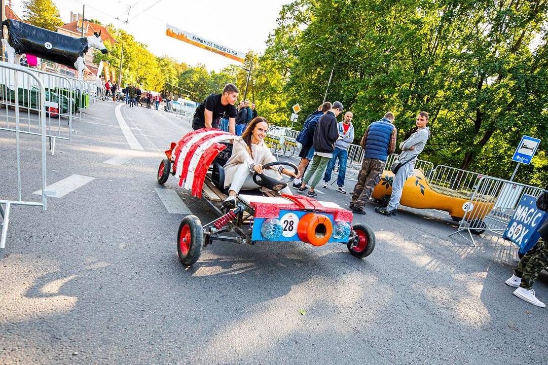 Pasiruošimas „Red Bull muilinių lenktynėms“