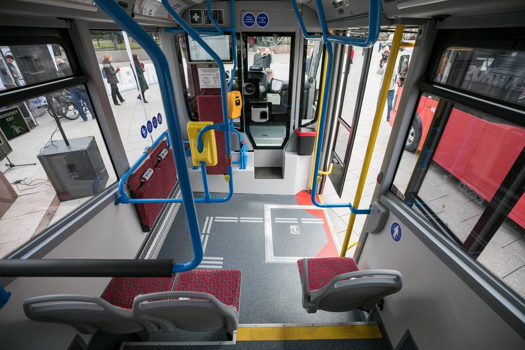 Vilniuje pristatyti pirmieji Lietuvoje elektriniai autobusai
