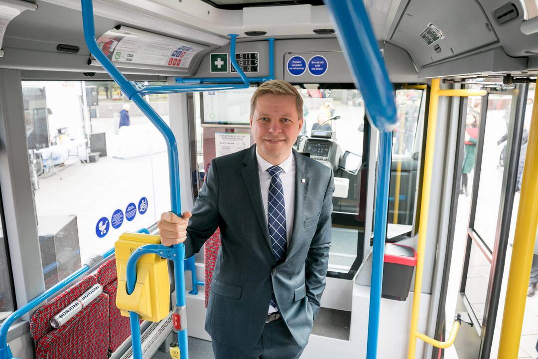 Vilniuje pristatyti pirmieji Lietuvoje elektriniai autobusai