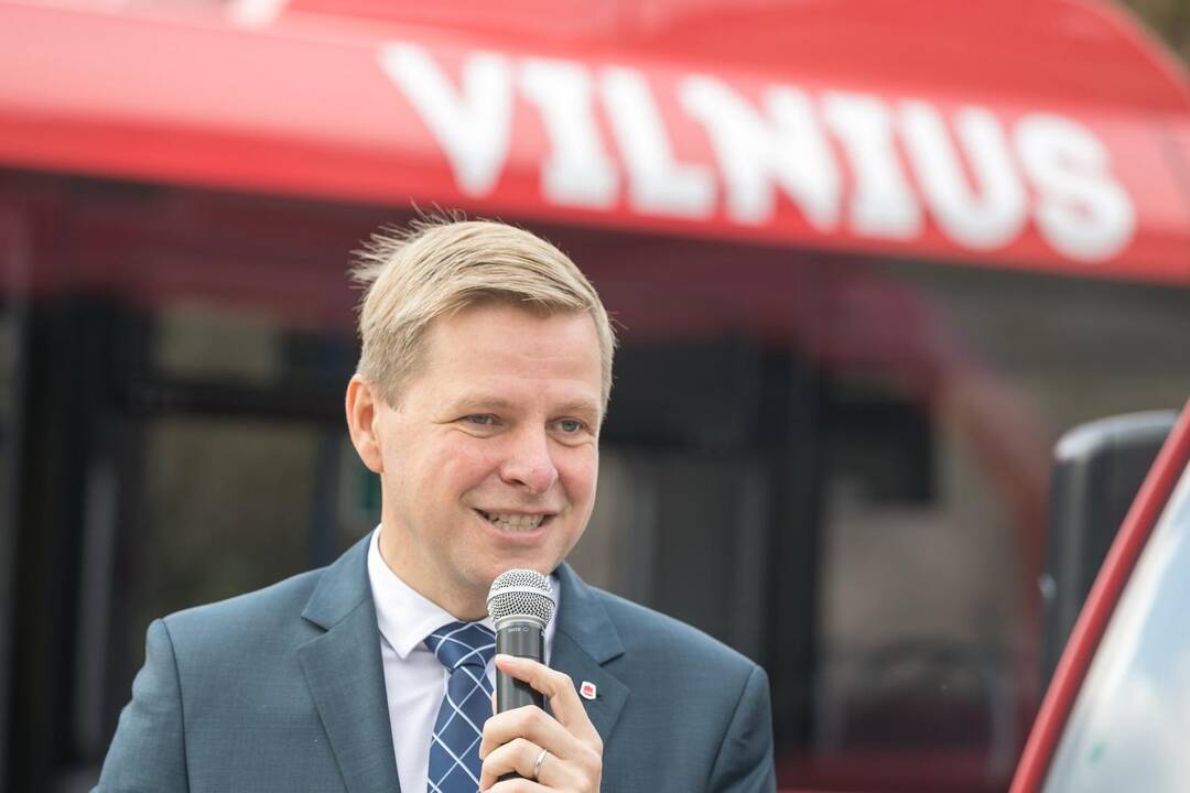 Vilniuje pristatyti pirmieji Lietuvoje elektriniai autobusai