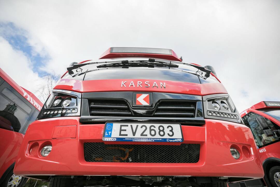 Vilniuje pristatyti pirmieji Lietuvoje elektriniai autobusai