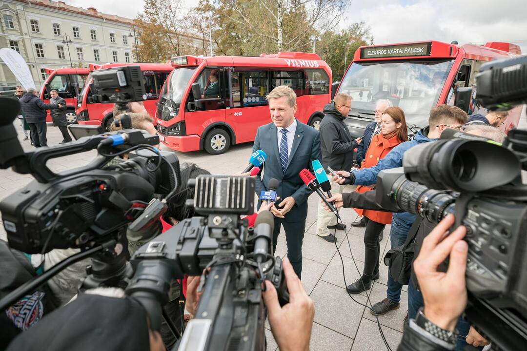 Vilniuje pristatyti pirmieji Lietuvoje elektriniai autobusai
