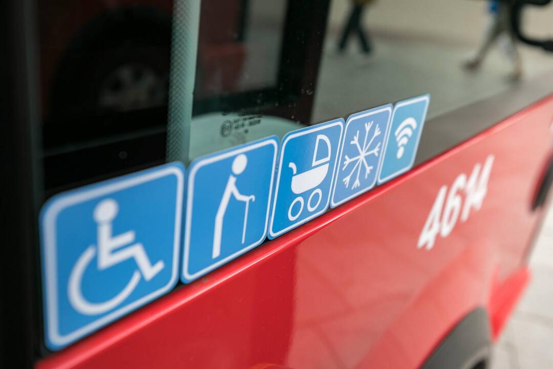 Vilniuje pristatyti pirmieji Lietuvoje elektriniai autobusai