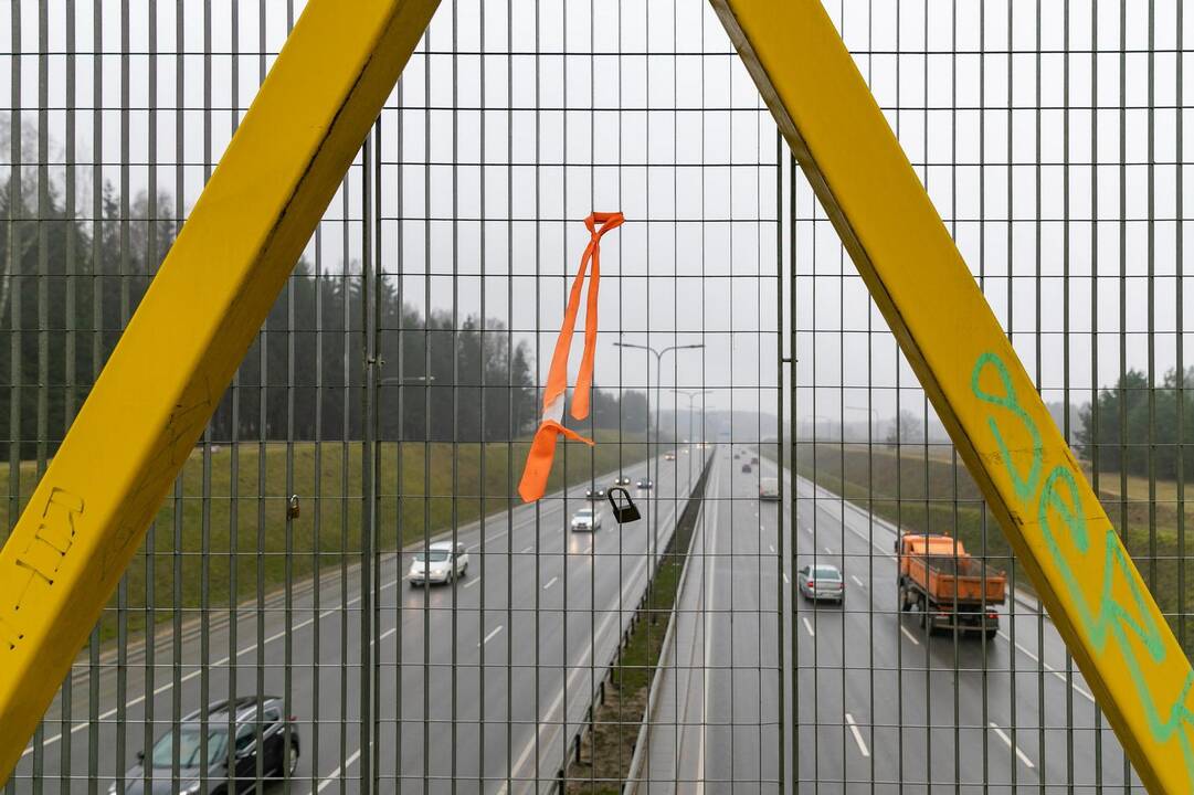 Kaklaraiščių tiltas Vilniuje