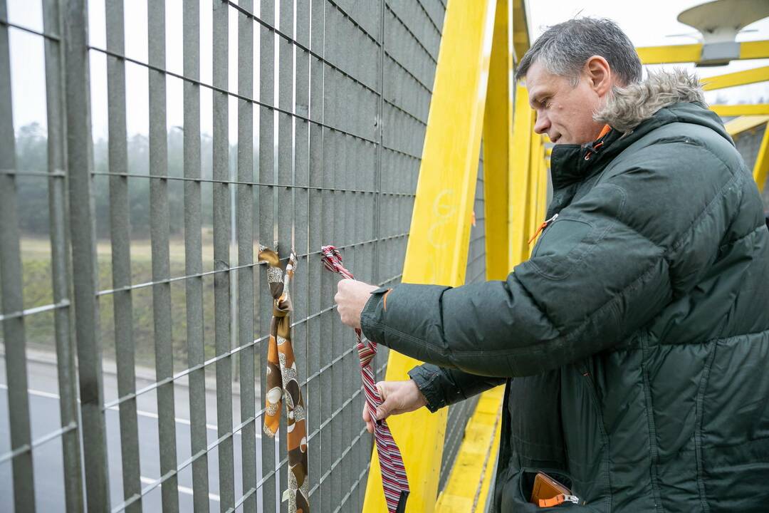 Kaklaraiščių tiltas Vilniuje