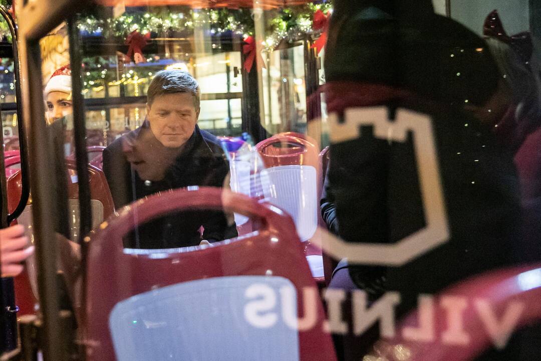 Sostinėje – Kalėdų traukinukas ir Rotušės aikštės eglės įžiebimas