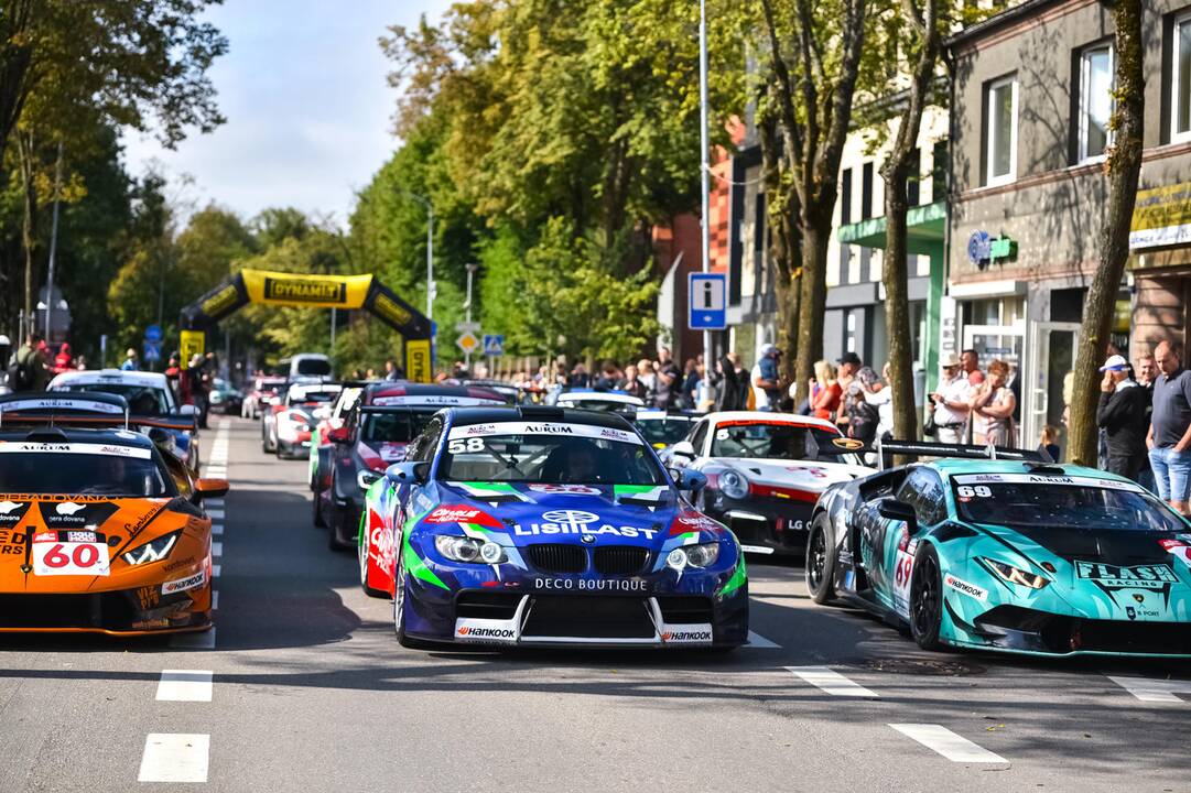 Prasidėjo 20-osios „Aurum 1006 km lenktynės“