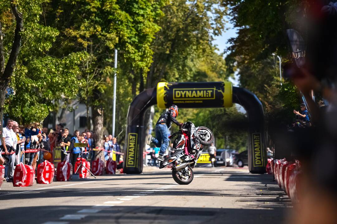 Prasidėjo 20-osios „Aurum 1006 km lenktynės“