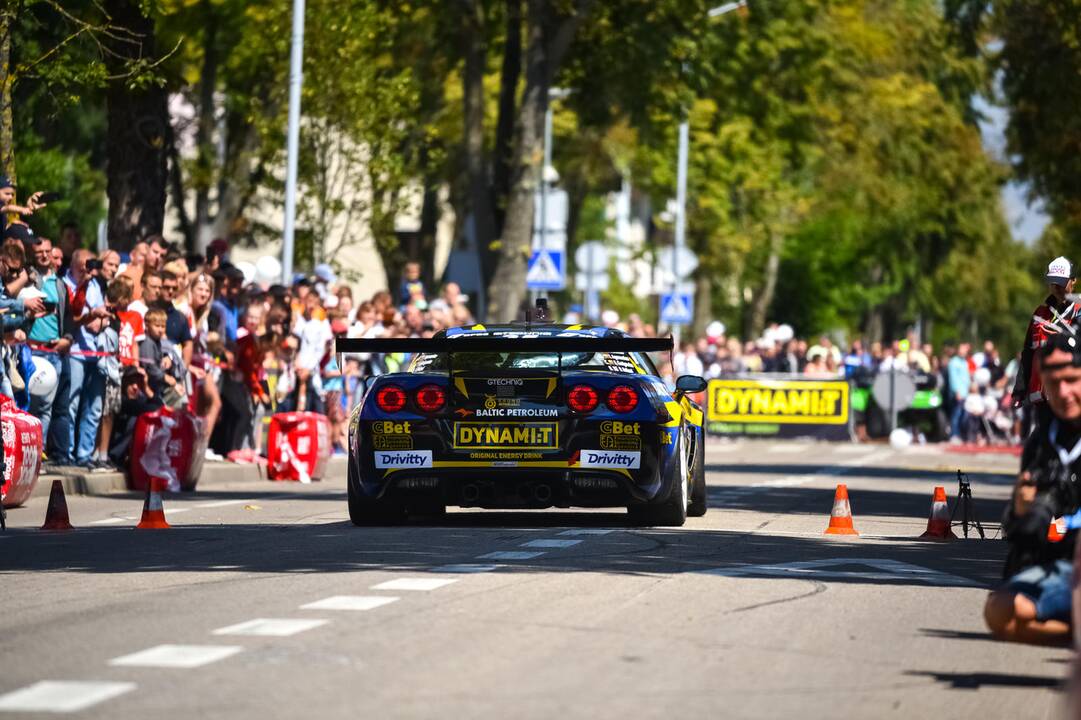 Prasidėjo 20-osios „Aurum 1006 km lenktynės“