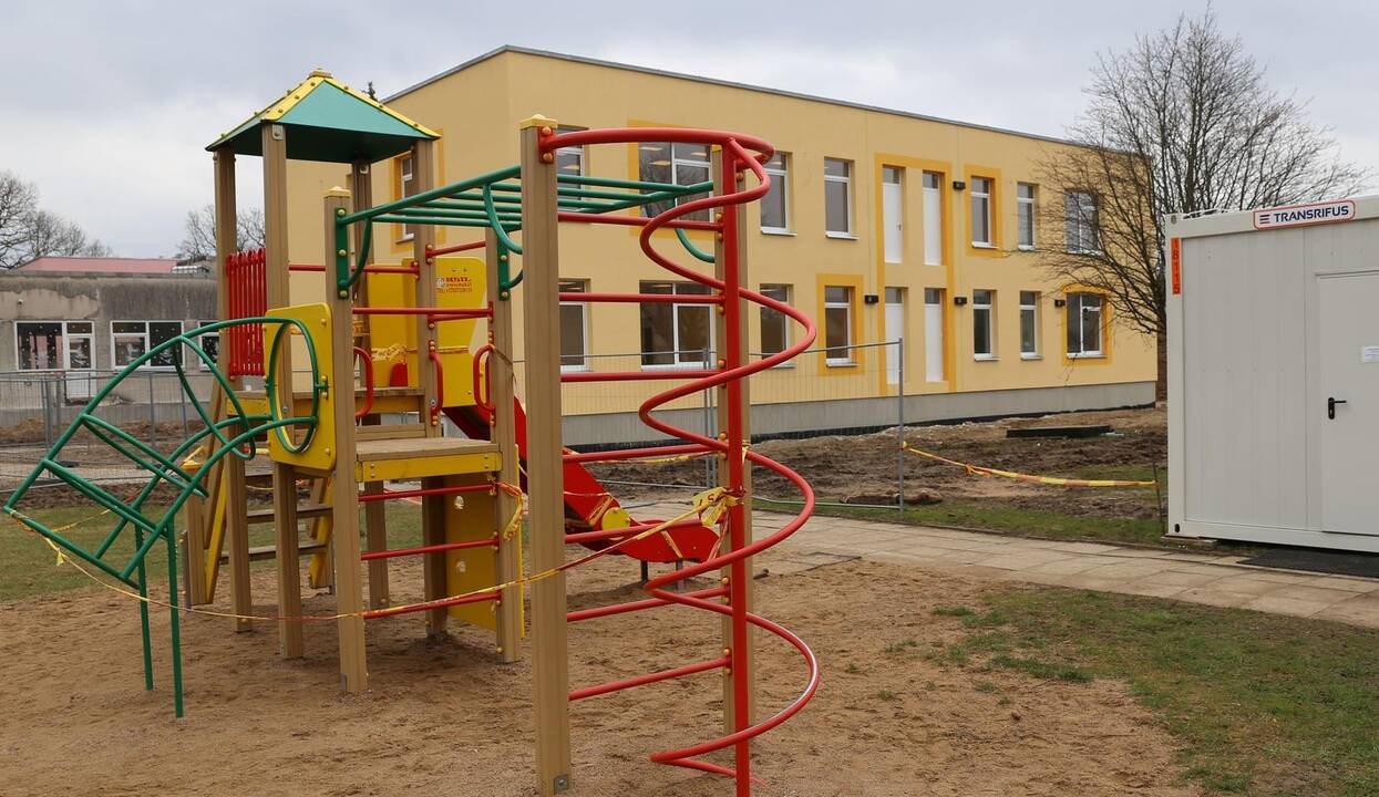 Raudondvario vaikų darželio renovavimo darbai karantino metu nesustojo