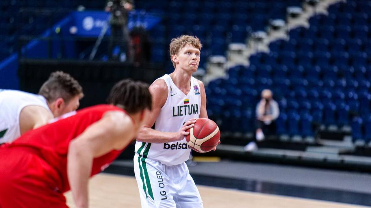 Europos krepšinio čempionato atranka: Lietuva – Danija 77:76