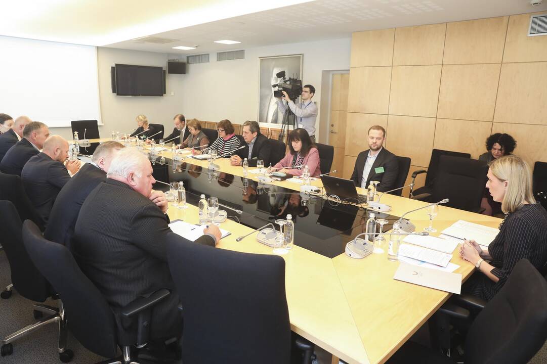 Konferencija apie slaugos teikimą senyviems žmonėms