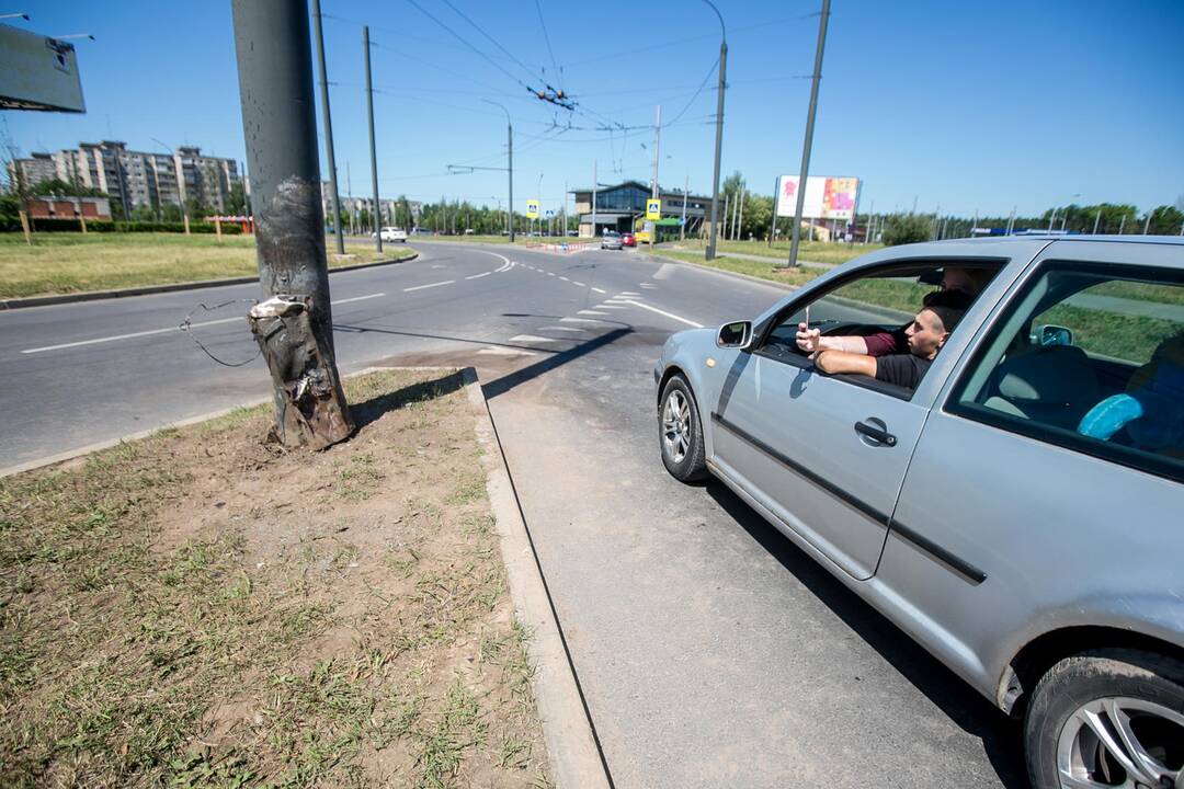 Tragiška „Audi“ automobilio avarija