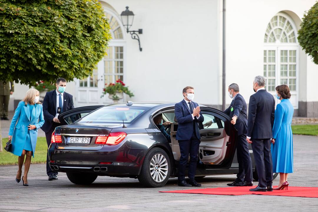 Į Lietuvą atvyko Prancūzijos prezidentas E. Macronas