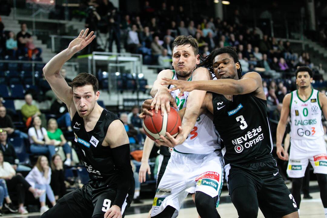 LKL: Kėdainių „Nevėžis – Optibet“  –  Kauno „Žalgiris“ 64:72