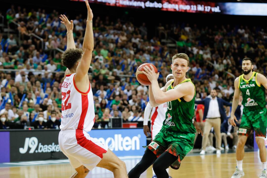 Pasaulio krepšinio čempionato atranka: Lietuva – Juodkalnija 90:73